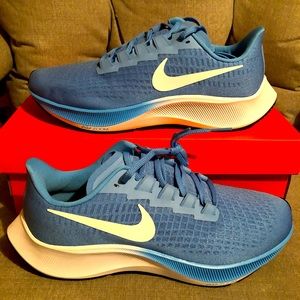 Women’s Nike Air Zoom Pegasus 37 Running Shoes